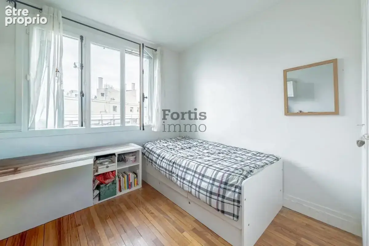Paris 20 - gambetta - 4p etage eleve balcon vue degagee - photo 14