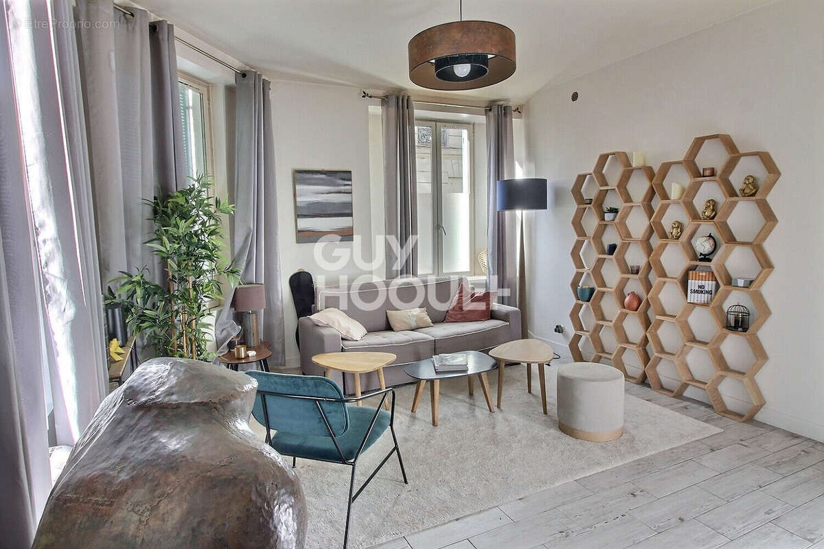 Appartement à PUTEAUX