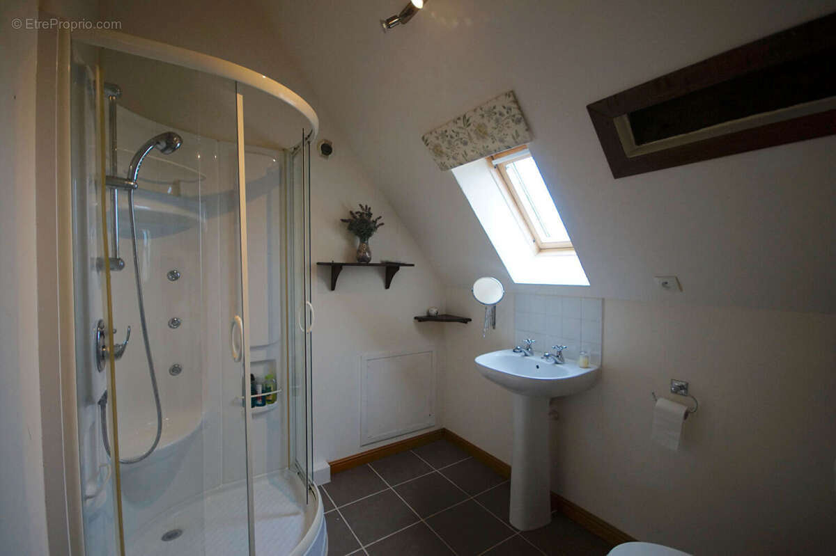 Maison à QUETTREVILLE-SUR-SIENNE