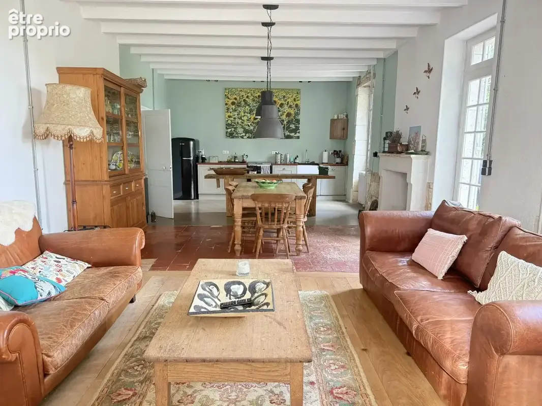 Charmante maison de plain-pied avec grange et piscine - photo 6