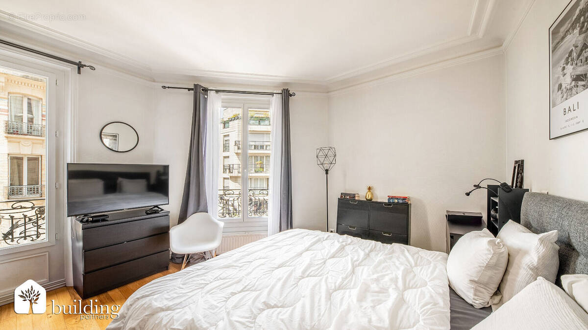 Appartement à LEVALLOIS-PERRET