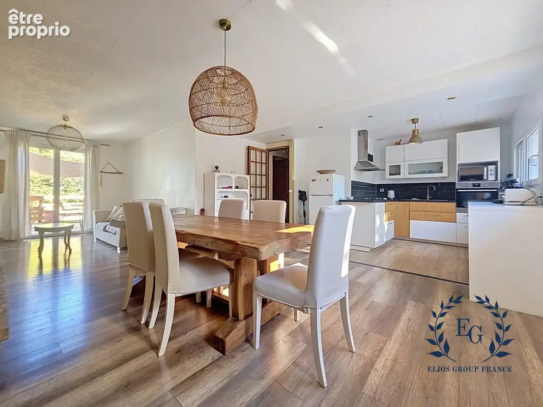 Maison 4 pièces 98 m² à vendre à Plan-D'aups-Sainte-Baume (83640) - photo 3