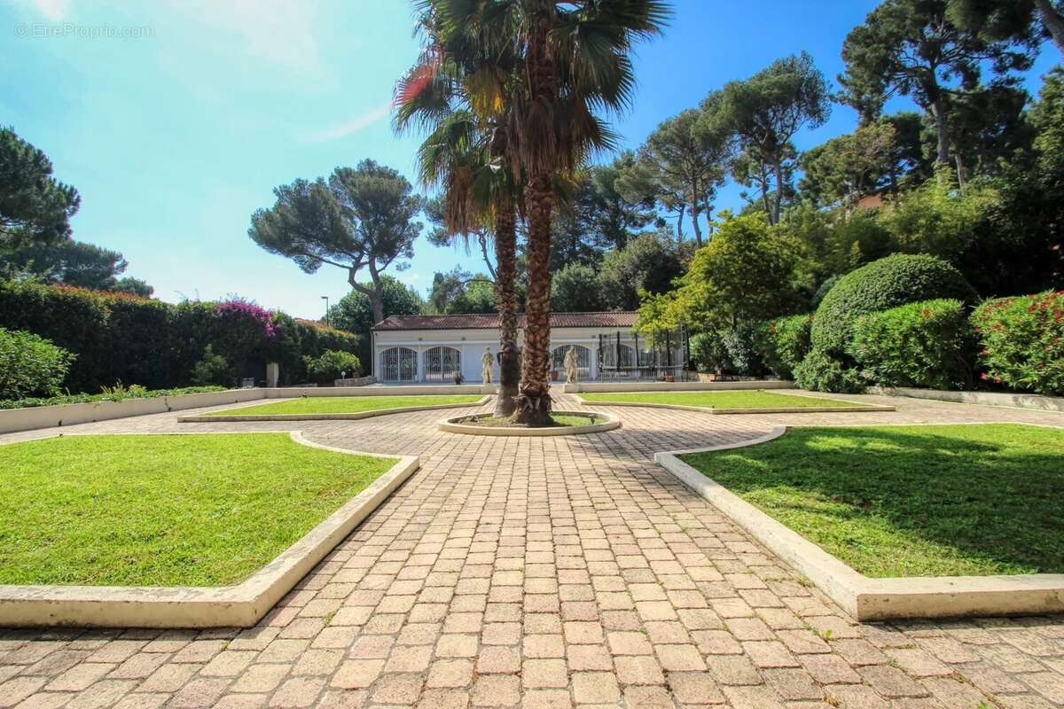 Saint jean cap ferrat "le cap" - propriété 600m²  terrain 5000m² piscine - photo 29