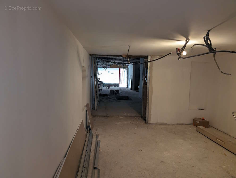 Immeuble en cours de rénovation - photo 3