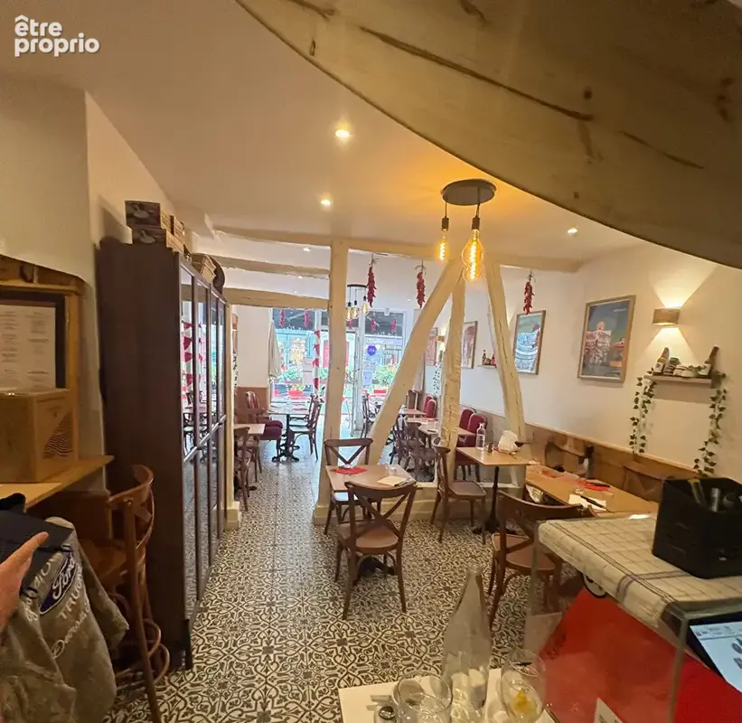 Cession de bail  50 m2, rue Bréa - photo 2