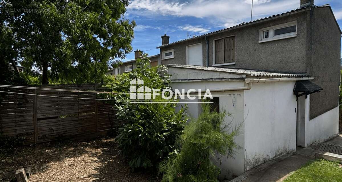 Maison à CLERMONT-FERRAND