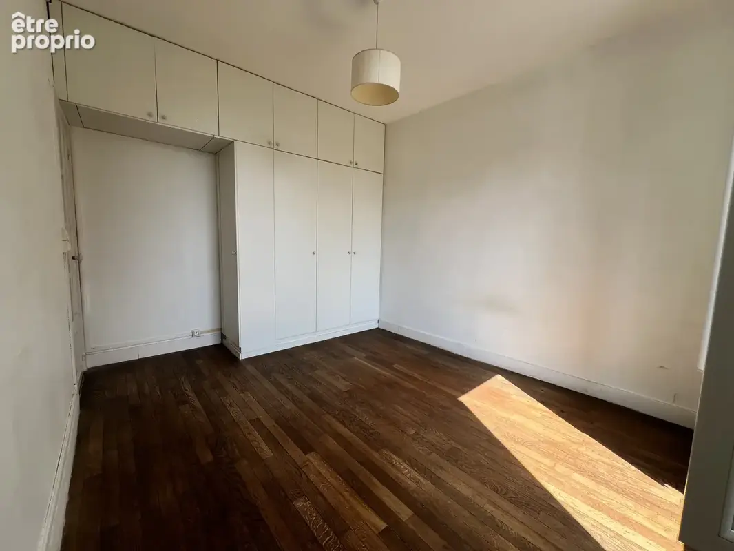 Maison 6 pièces de 165 m2 au sol avec terrain de 168 m2 - photo 3