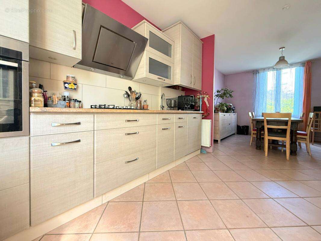 Maison à vendre à Chenôve, individuelle, dépendances, 4 chambres - photo 3