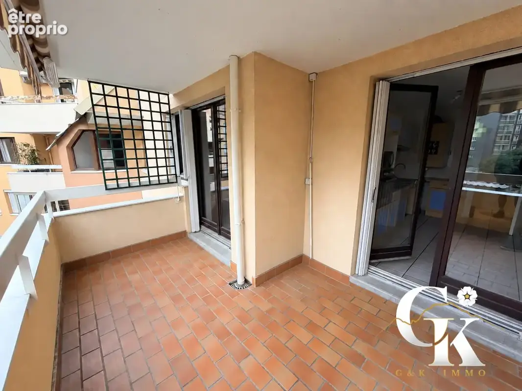 Appartement 4 pièces 85 m² à vendre à Echirolles (38130) - photo 4