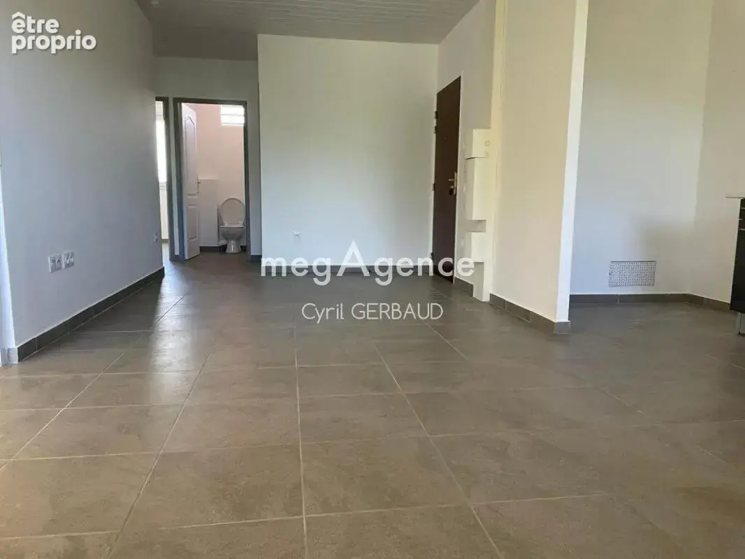 A vendre appartement T3 récent à Rémire-Montjoly, loué, dans une résidence sécurisée - photo 2