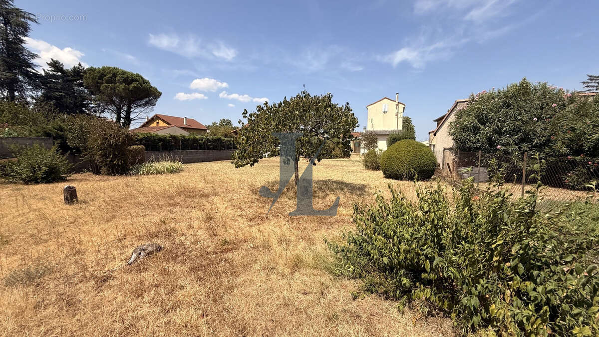 Maison des annees 30 avec terrain a batir - photo 2