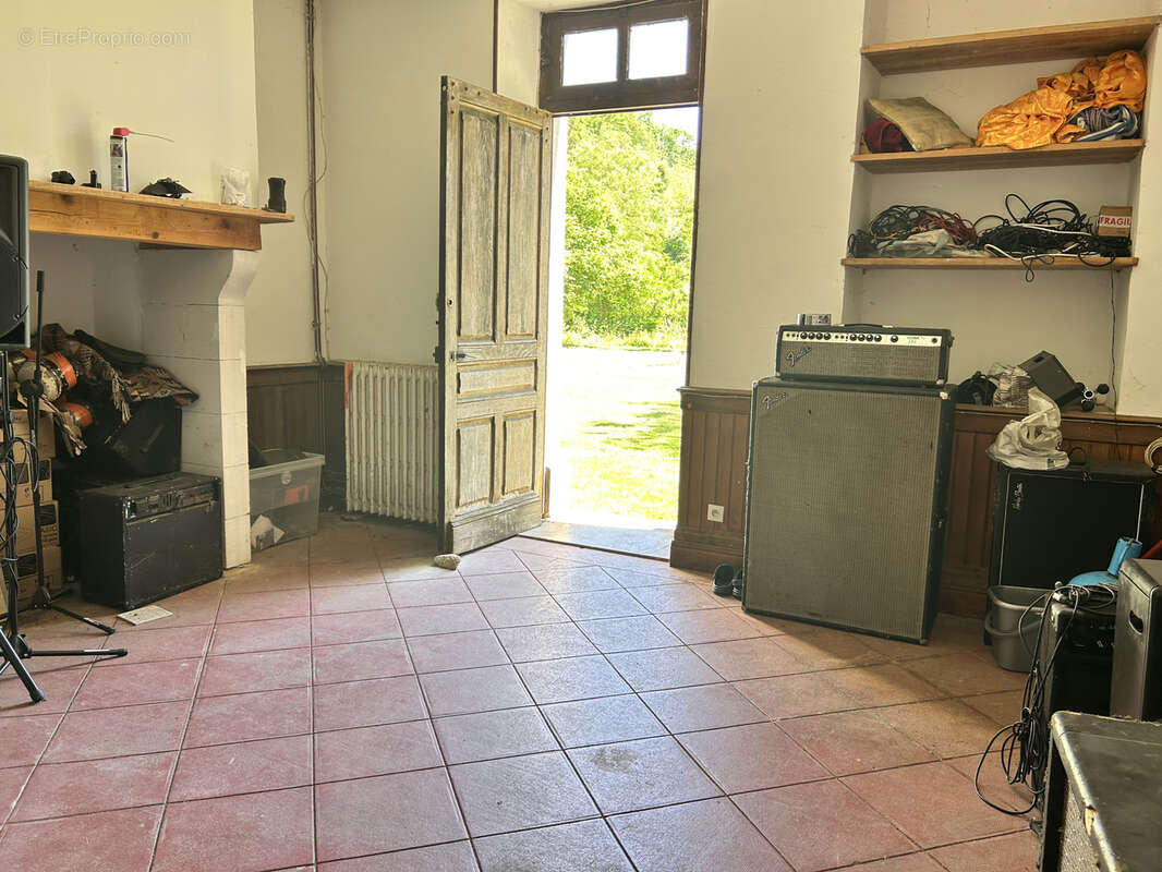 Maison à BEAUMARCHES