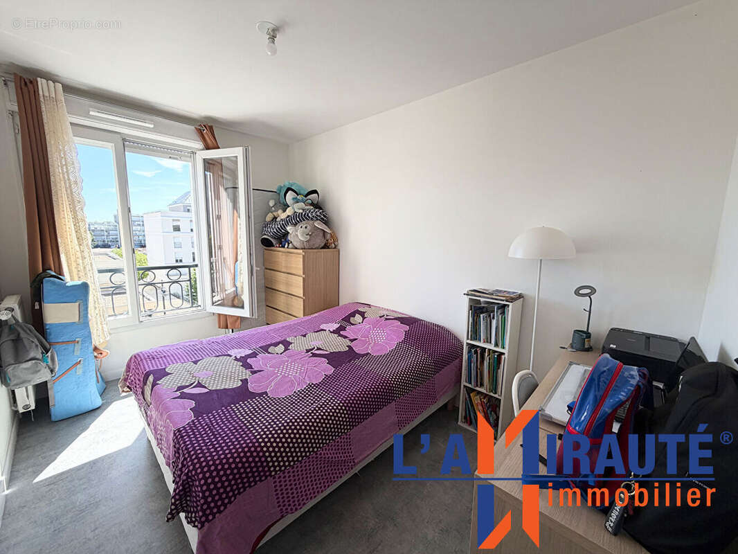 Appartement à SARTROUVILLE