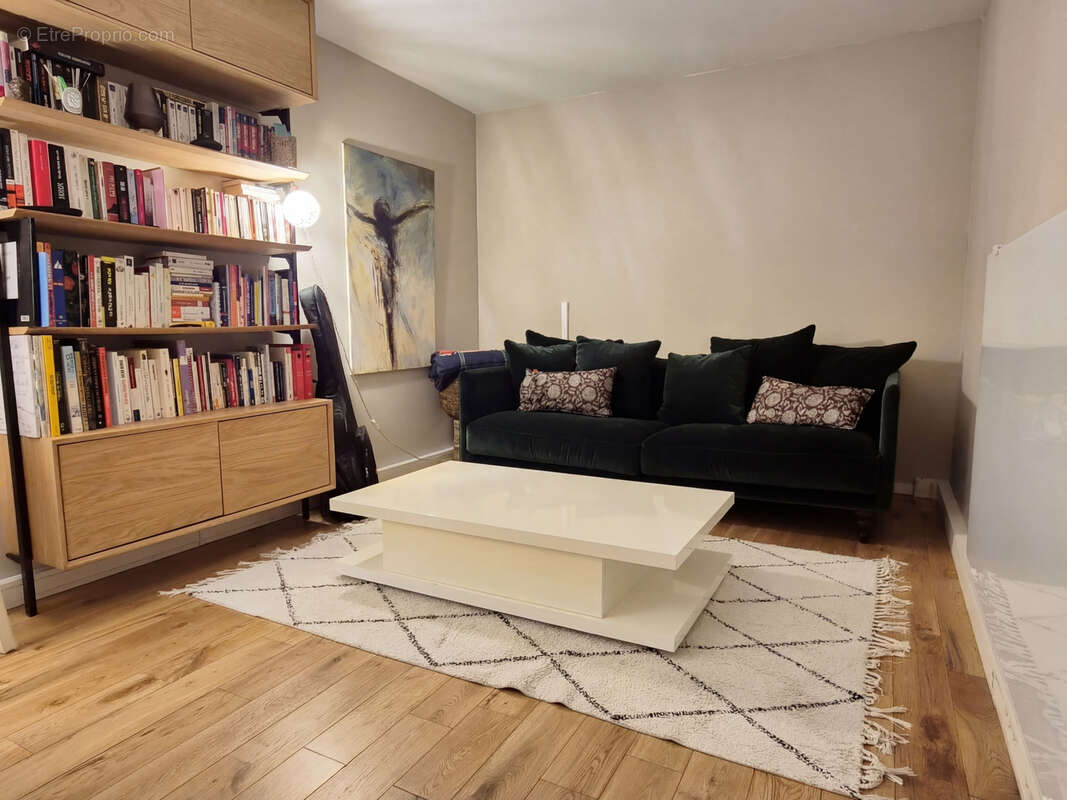 Appartement à FONTAINES-SUR-SAONE