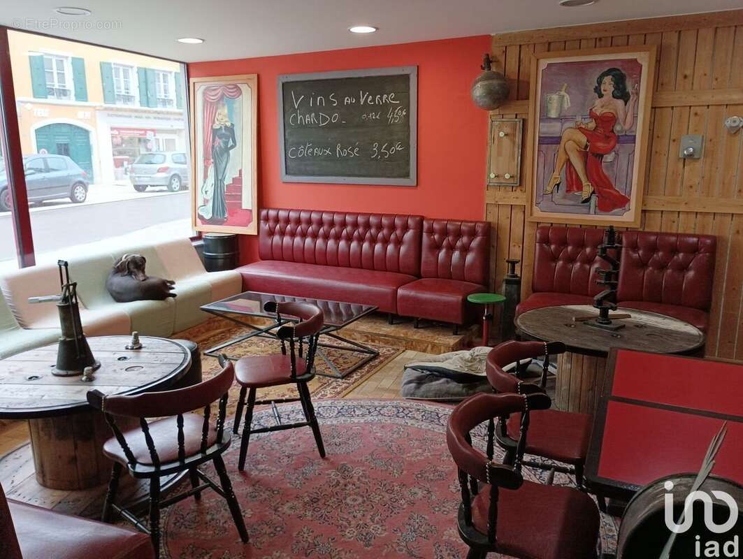 Photo 2 - Commerce à JUSSEY