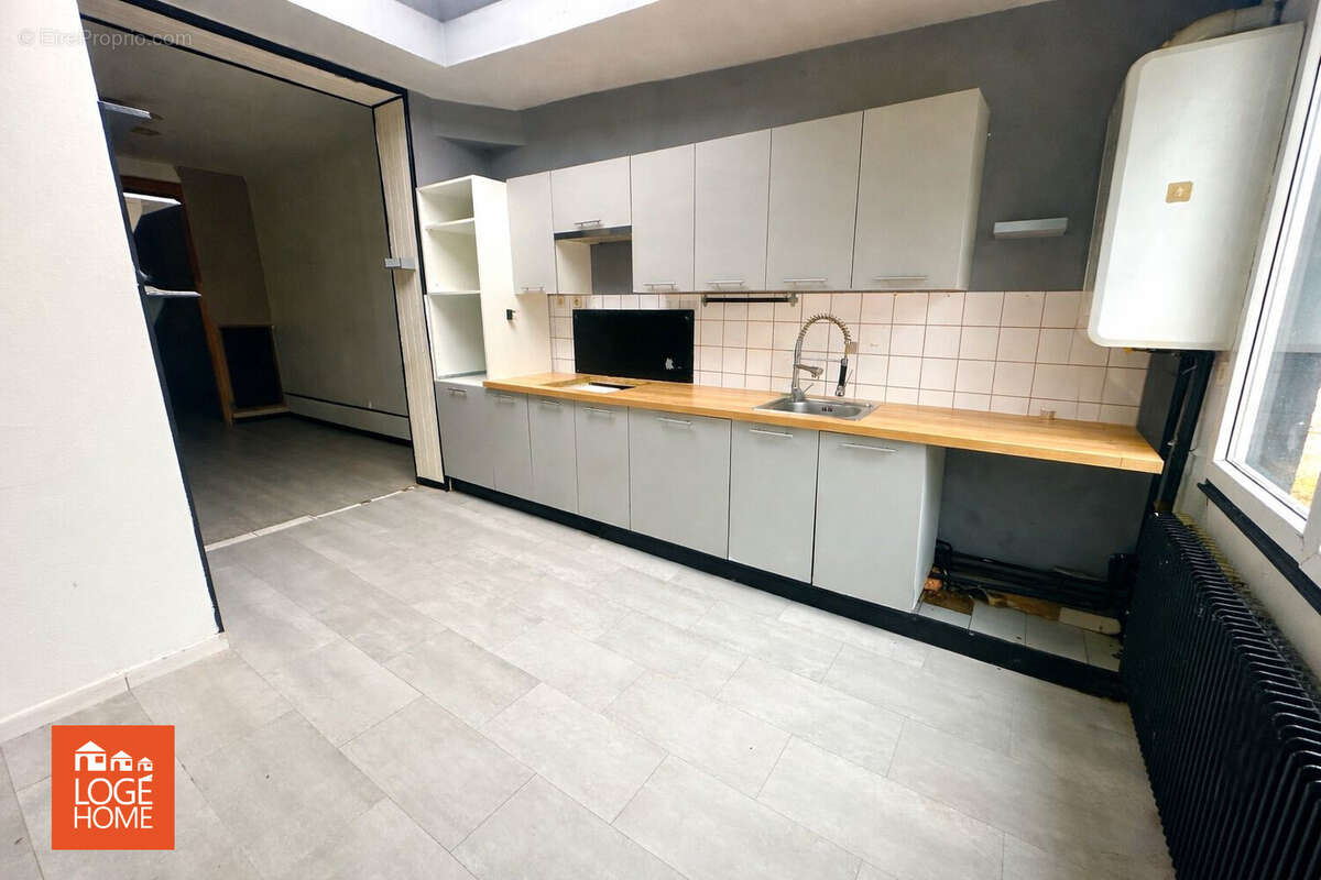 Maison à FACHES-THUMESNIL