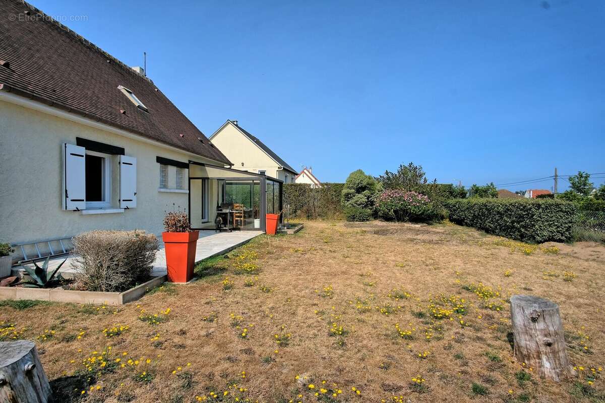 BERNIERES SUR MER - maison avec vie de plain pied, 3 chambres - photo 2