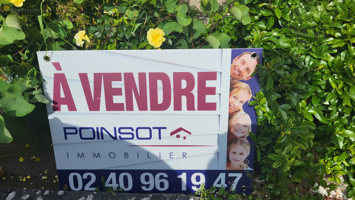 Terrain à SAINT-MARS-LA-JAILLE