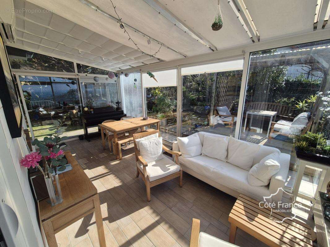 Maison à FERMANVILLE