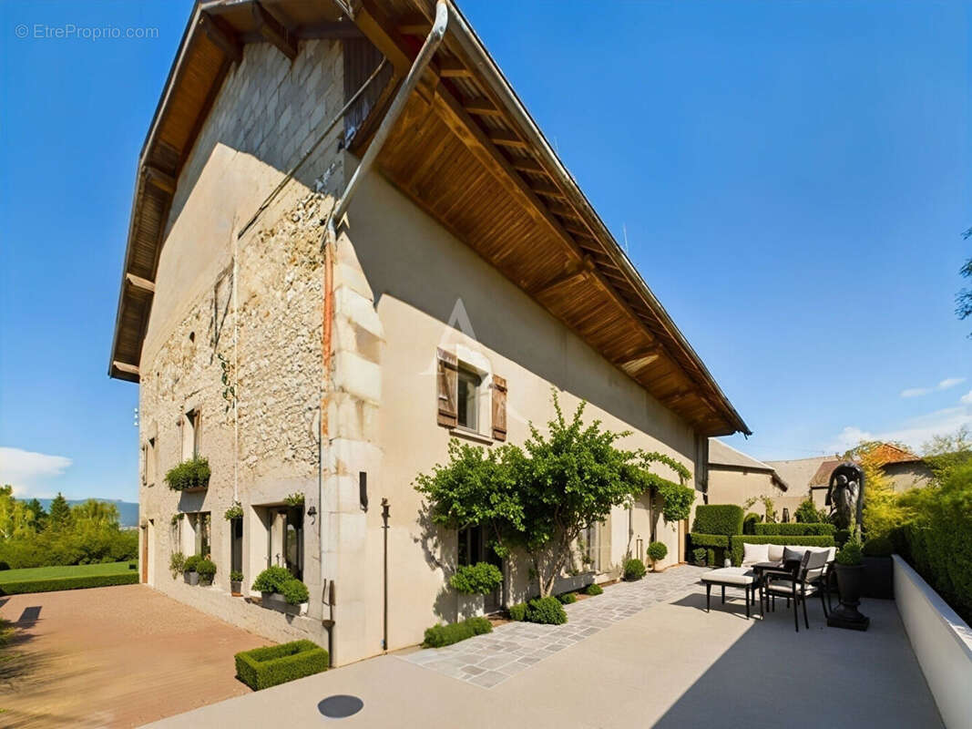 Maison à CHOISY
