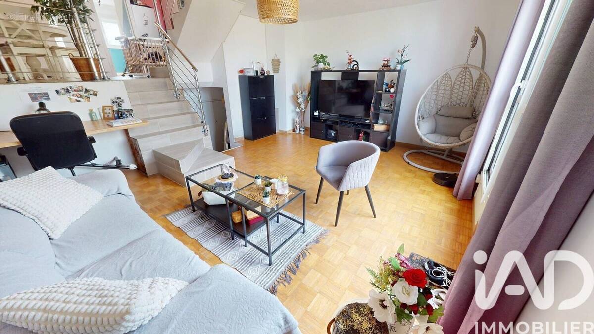 Photo 1 - Appartement à SAVIGNY-LE-TEMPLE