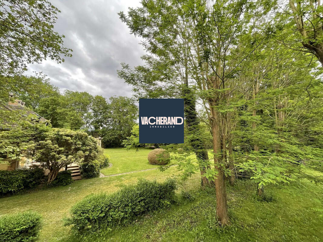 Autre à VALENCIENNES