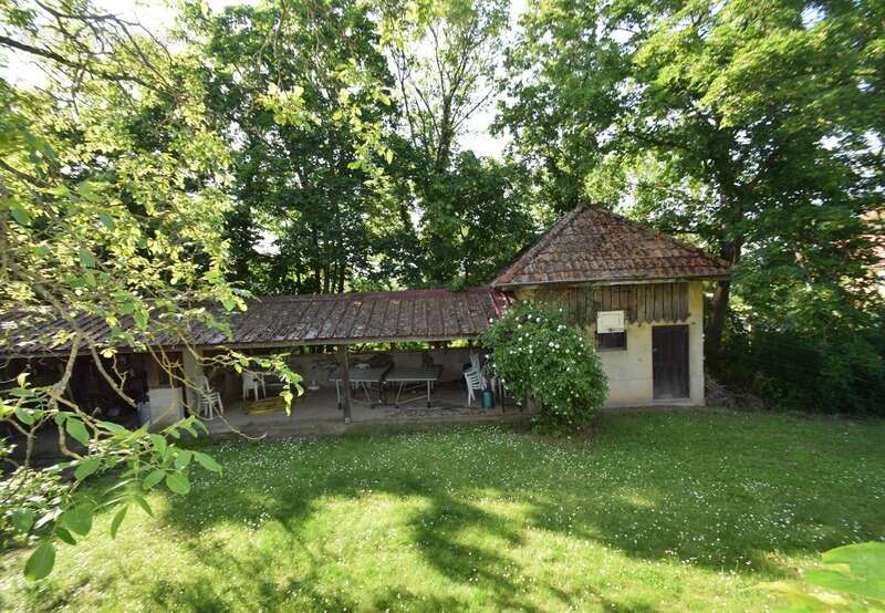 Maison bourgeoise des années 30 - Jardin de plus de 20 ares - photo 5