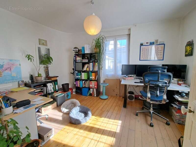 Maison à vendre 7 pièces POITIERS (86) - photo 6