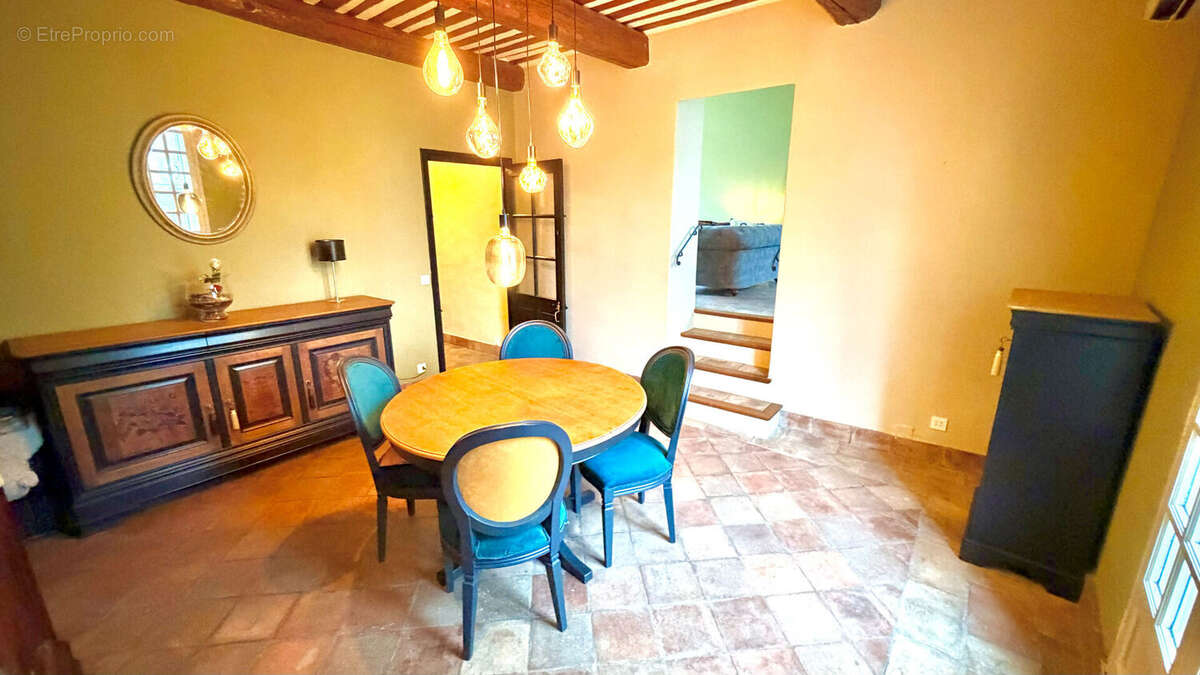 Demeure de charme avec 2 appartements attenants. - photo 7