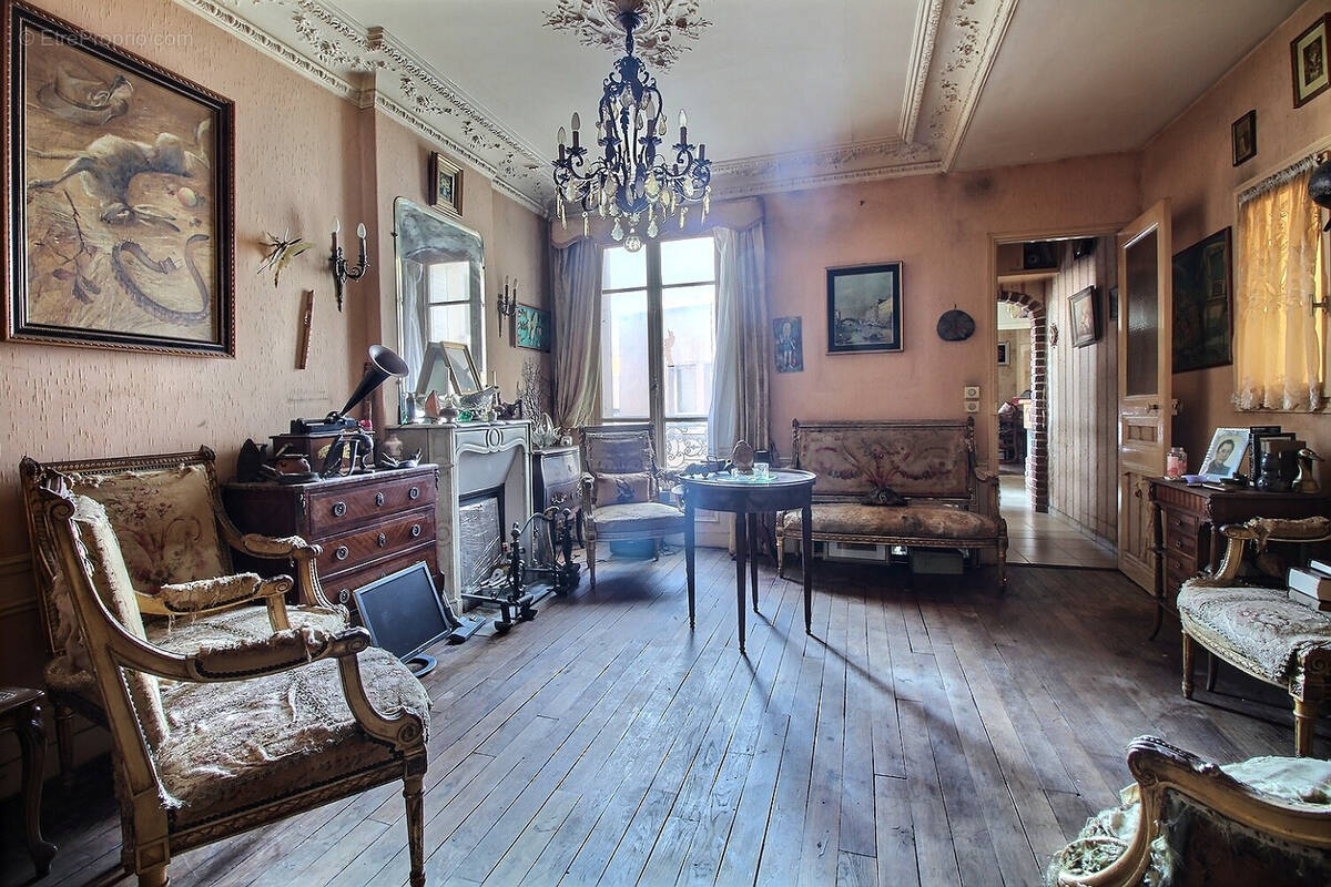 Appartement à COLOMBES