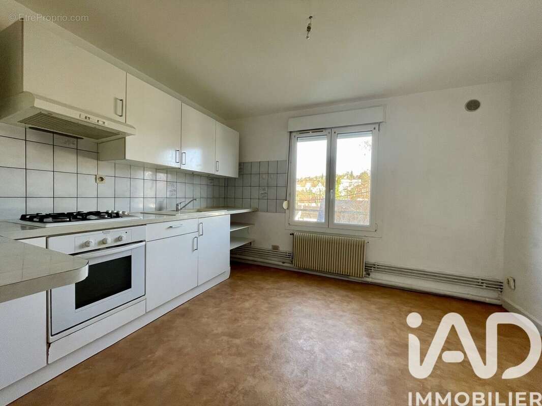 Photo 2 - Appartement à SAINT-JULIEN-LES-METZ