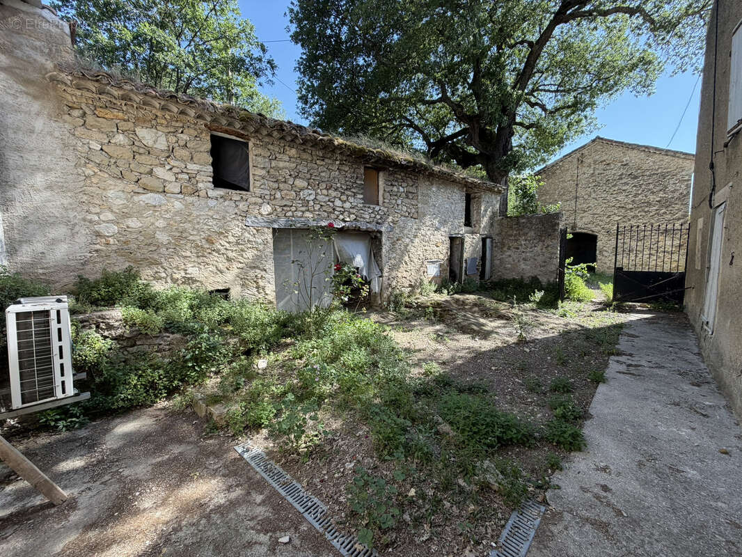 Maison à MOLLANS-SUR-OUVEZE