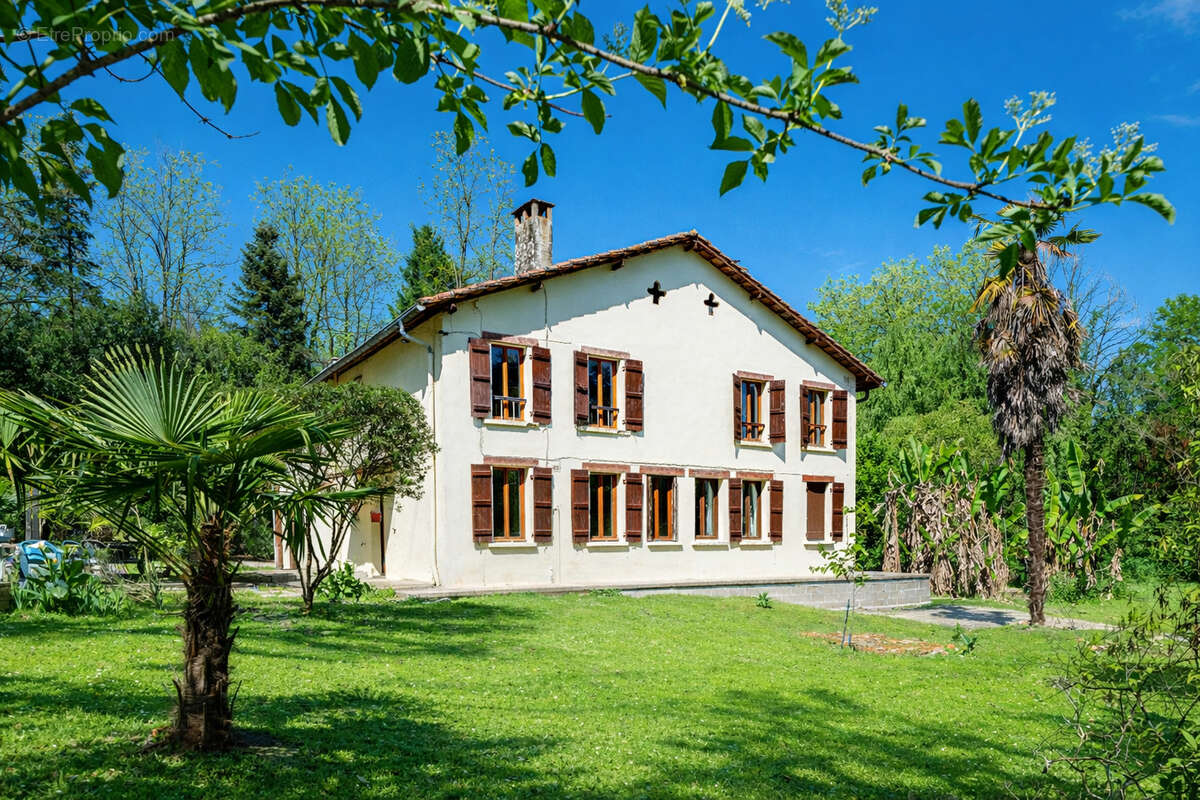 Maison à SAINT-PERDON