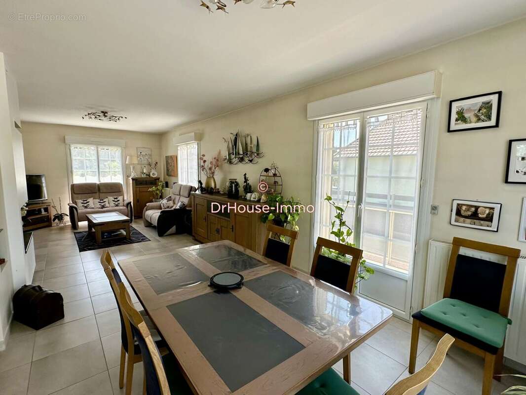 Maison à DOUVRES-LA-DELIVRANDE