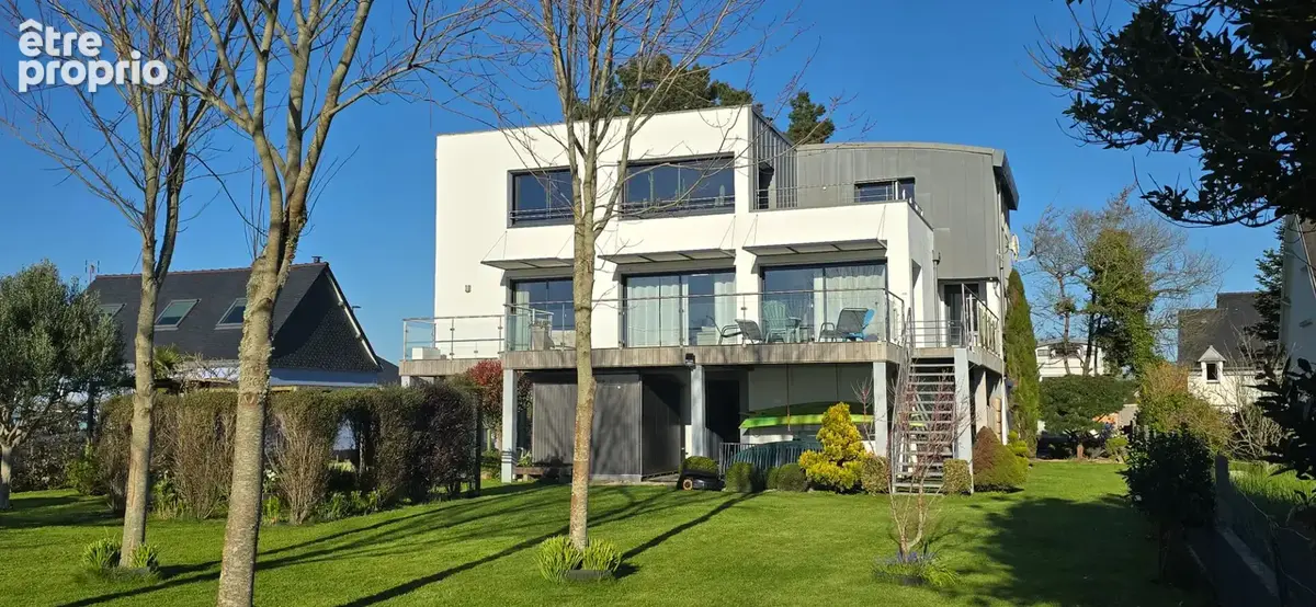 Ile-Tudy, une contemporaine d'exception de 210 m² avec une vue sur l'étang de Kermor, la plage à pied ! - photo 8