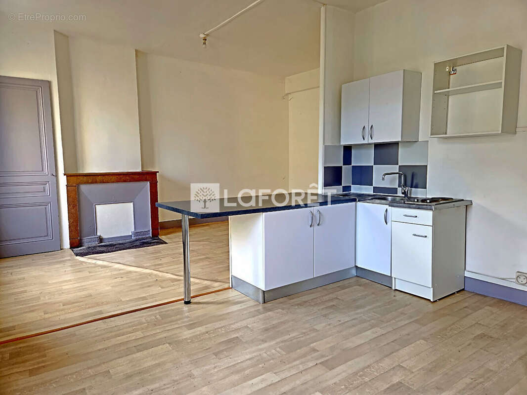 Appartement à SAINT-ETIENNE