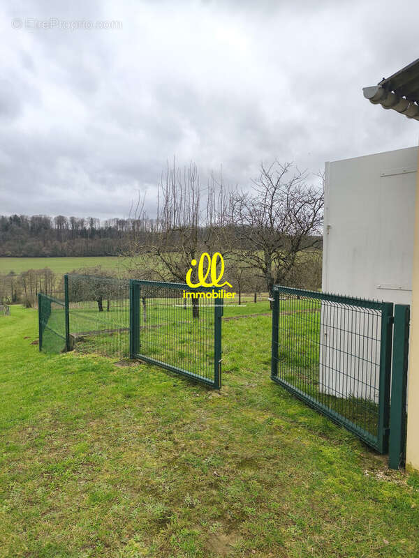 Terrain 3220 m² à Francheval  - photo 2