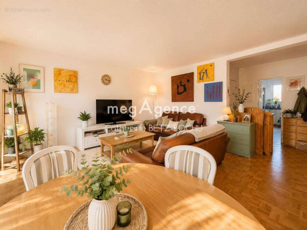 Appartement à EPINAY-SUR-SEINE