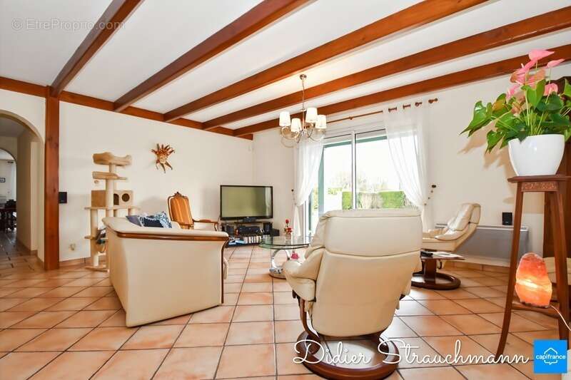 Maison à AIGREFEUILLE-D'AUNIS