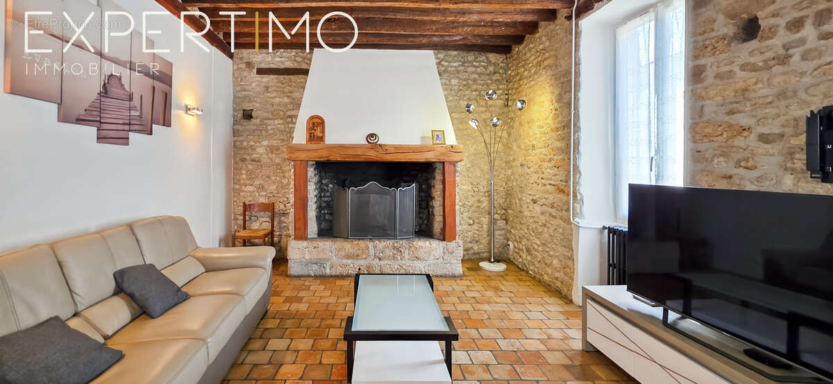 Maison à ANGERVILLE