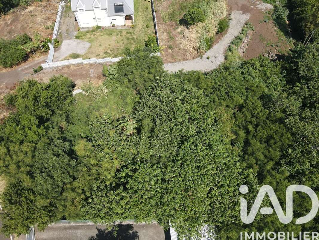 Photo 2 - Terrain à LE PORT