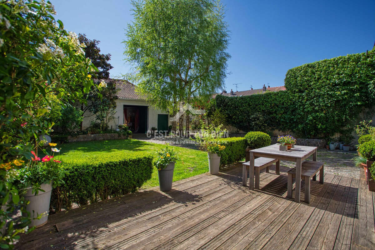 Maison à LEZENNES