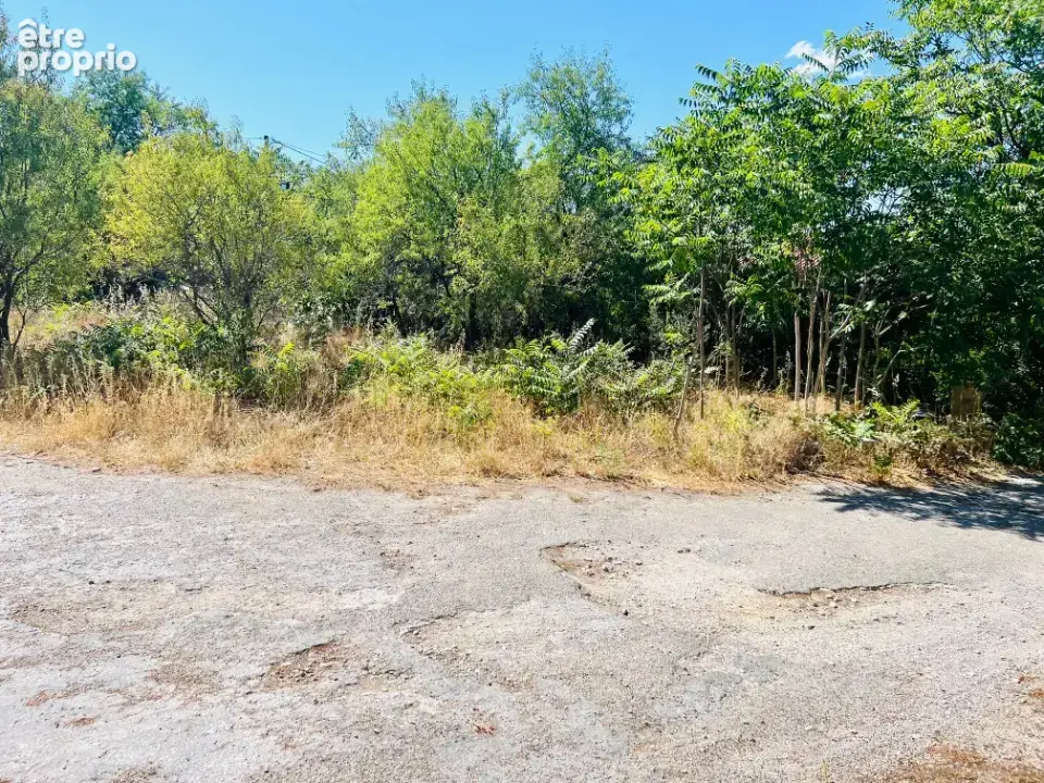 Photo Terrain à Marseille-12e au prix de 299 000€