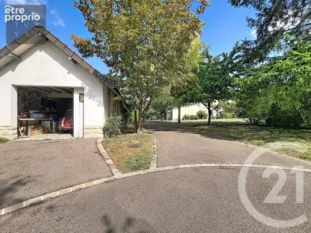 Maison 10 pièces 341 m² à vendre à Pont-Sainte-Marie (10150) - photo 15
