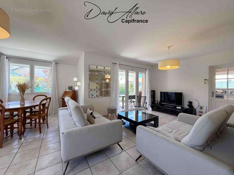 Maison à LA BATIE-NEUVE