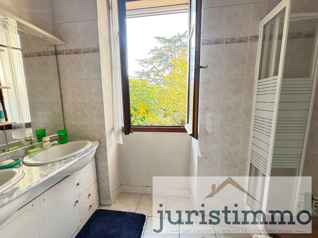 Maison à BEAUMES-DE-VENISE