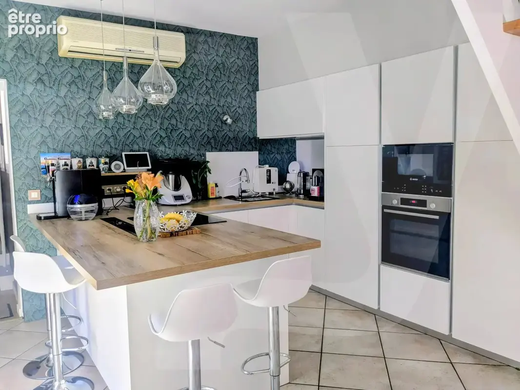 Maison de charme climatisée – 182 m² au sol  – 4 chambres + 1 Bureau – Jardin plein sud - photo 4