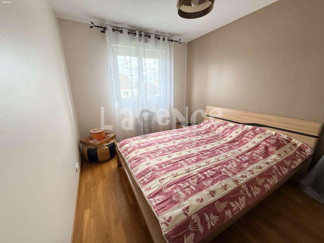 Appartement à CLAYE-SOUILLY