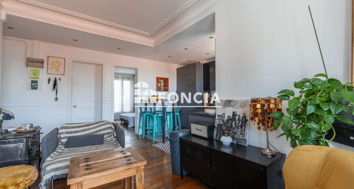 Foncia Le Raincy vous présente ce charmant appartement de 3 pièces de 48 m² - photo 2