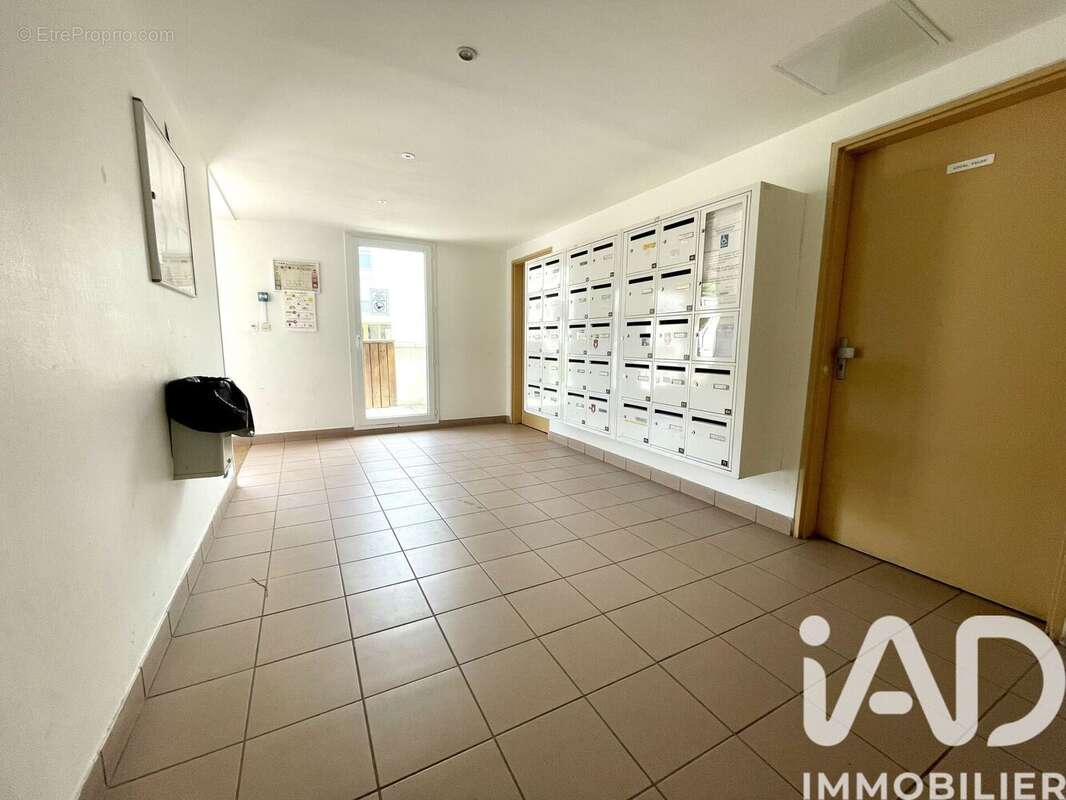 Photo 9 - Appartement à MONTEREAU-FAULT-YONNE
